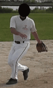 三塁手（サード）三塁への盗塁でのベースの入り方動作1